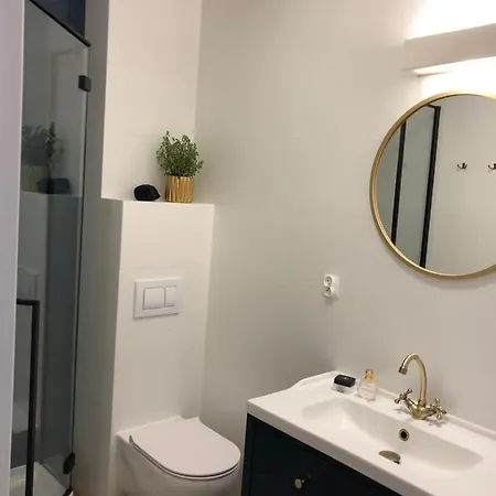 Blue Dior Apartment Warschau